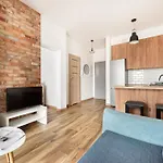 Apartament Wola Homely #106 By Bookinghost