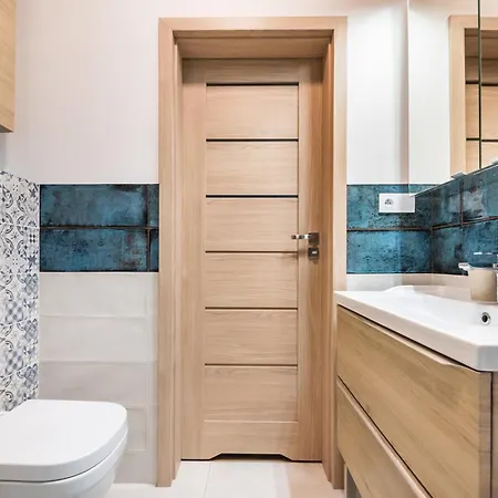 Wola Homely #106 By Bookinghost Warsaw